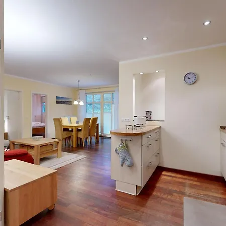 Strandnahe Mit 2 Schlafzimmern Und Terrasse Oder Balkon, Caspar David, شقة *