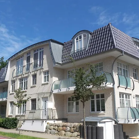 Strandnahe Mit 2 Schlafzimmern Und Terrasse Oder Balkon, Caspar David, * بينز