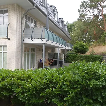 شقة Strandnahe Mit 2 Schlafzimmern Und Terrasse Oder Balkon, Caspar David, *